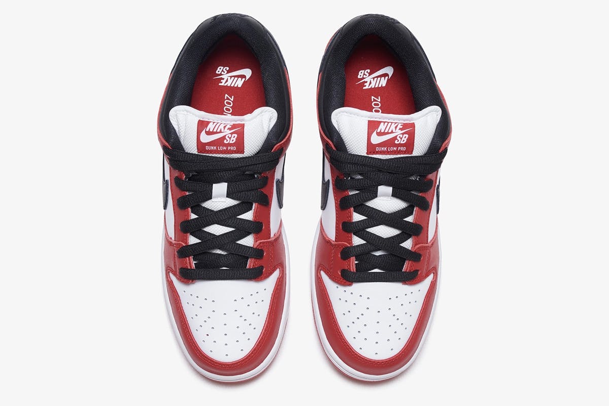 nike sb dunk chicago release date